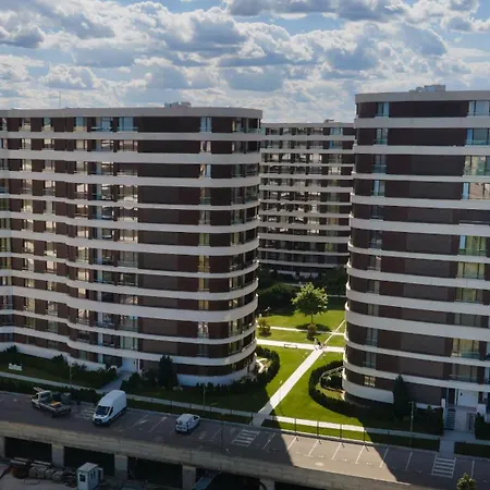 Apartament Park South, Free Parking, Swimming Pool Warna